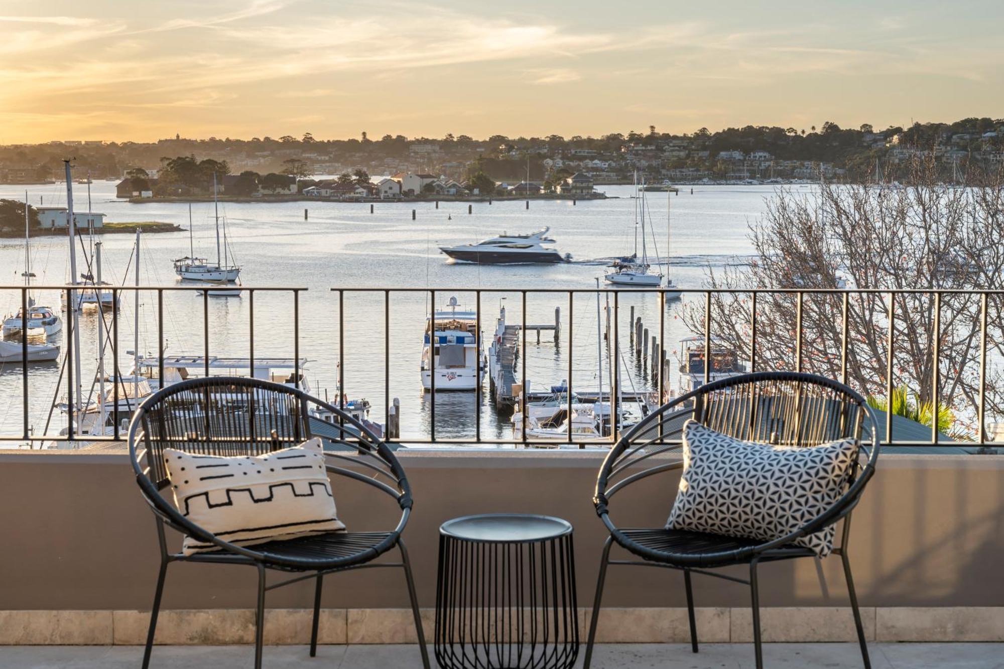 Apartment Phoe1-3b - Harbour Haven Townhouse Sydney